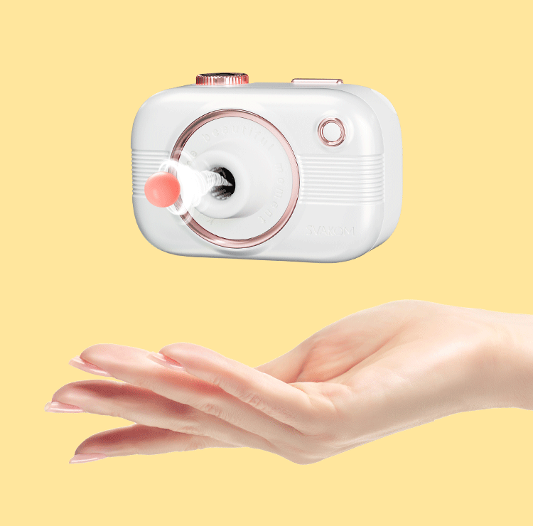 Introducing the Svakom Miss Camara, a revolutionary app-... SVAKOM - Miss Alberta Camera APP Suction Massager - White photo-3