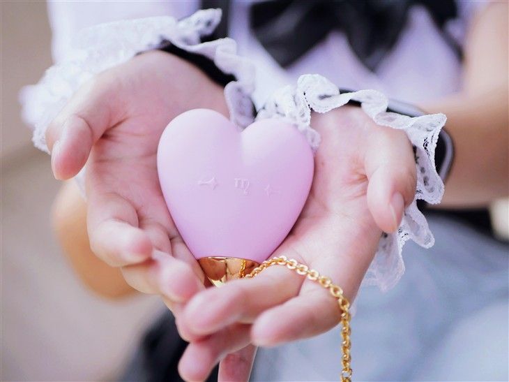 Applicable to whole body massage. Baby Heart helps you be yo... Zalo - Baby Heart Massagers - Berry Violet photo-7