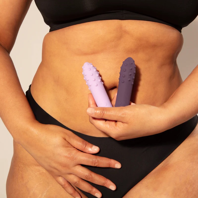 Meet Duet, a multi-surfaced bullet vibrator with small, roun... Je Joue - Duet Bullet Vibrator - Purple photo-7