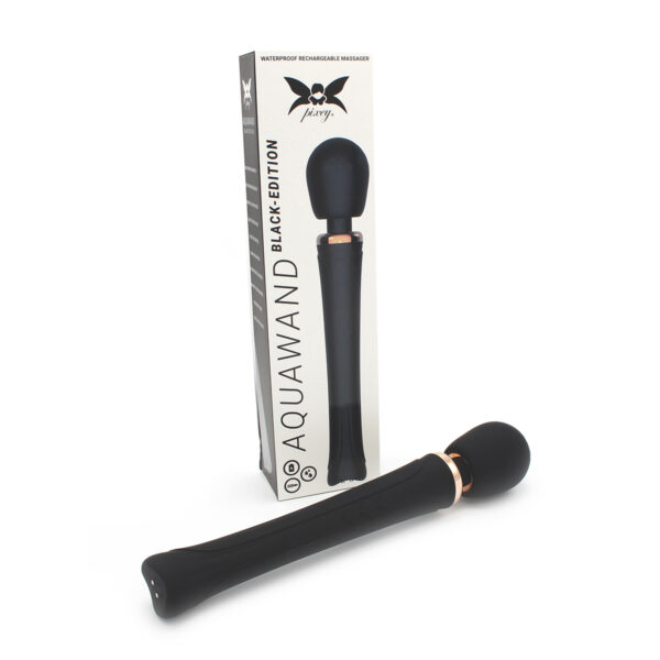 The features of this vibrator are perfect, such as the silen... Pixey - Aquawand Massager - Black photo-9