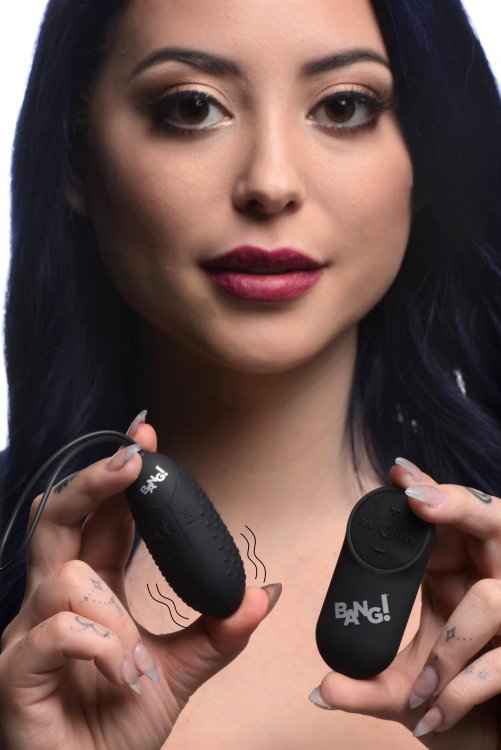This powerful silicone egg vibrator has textured nubs that a... Bang! - 28X Nubbed Egg - Black photo-2