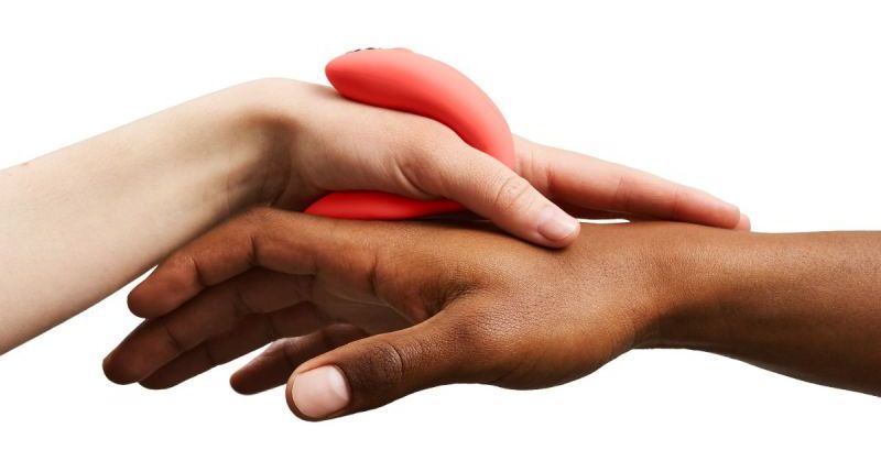 Two become one – the only remote controlled couples toy that... We-Vibe - Chorus - Crave Coral photo-6