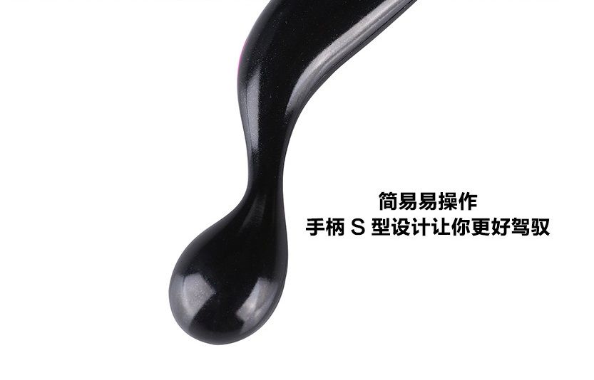 超强劲魔杖按摩器闪亮登场,让您的愿望都成真。
这款多功能的小巧按摩器采用静音设计,震动强劲,亲密贴身的按摩满足您所有需... Adrien Lastic - Symphony 魔杖按摩棒 照片-15