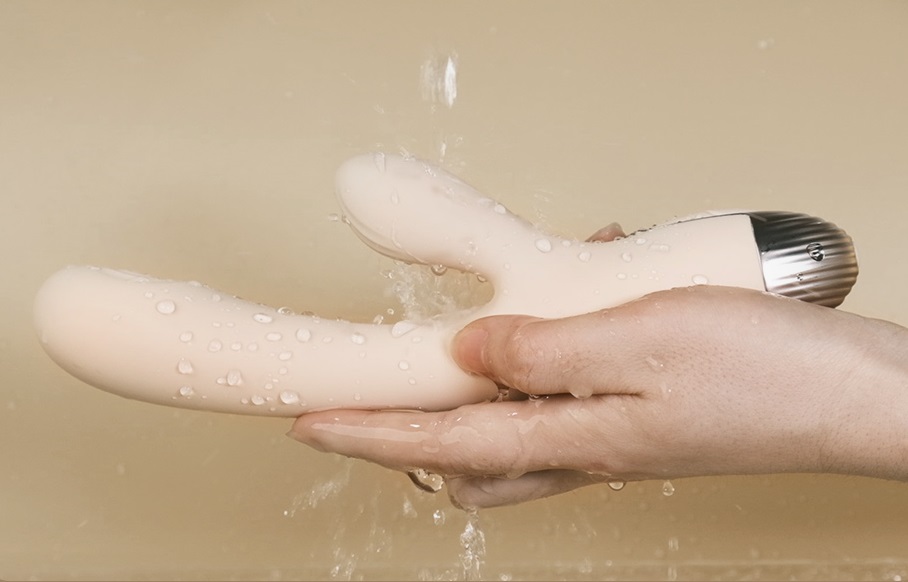 5 Flapping modes
5 Vibration modes
IPX6 waterproof
Clitoris ... Drywell - Pada Rabbit Vibrator - Milk Tea photo-7