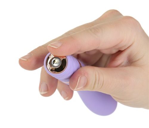 The luxurious mini massager from Pillow Talk is getting a ma... Pillow Talk - Racy G-Spot Vibe - Purple photo-3