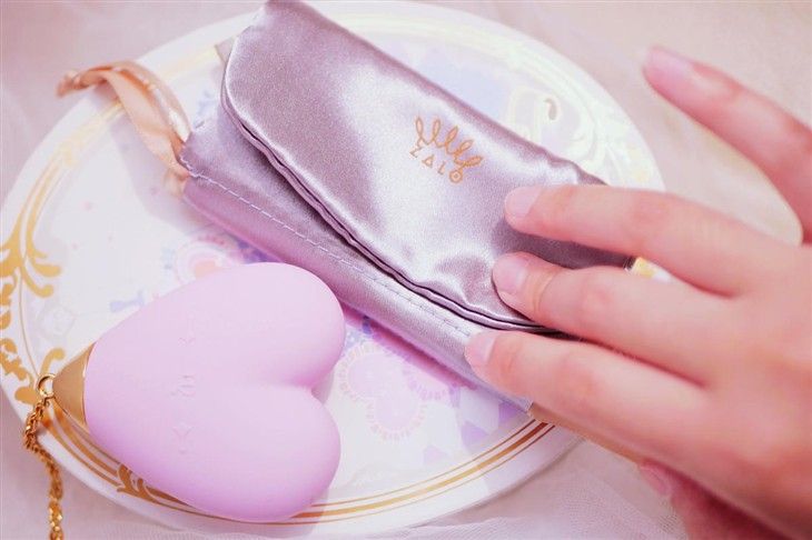 Applicable to whole body massage. Baby Heart helps you be yo... Zalo - Baby Heart Massagers - Berry Violet photo-17