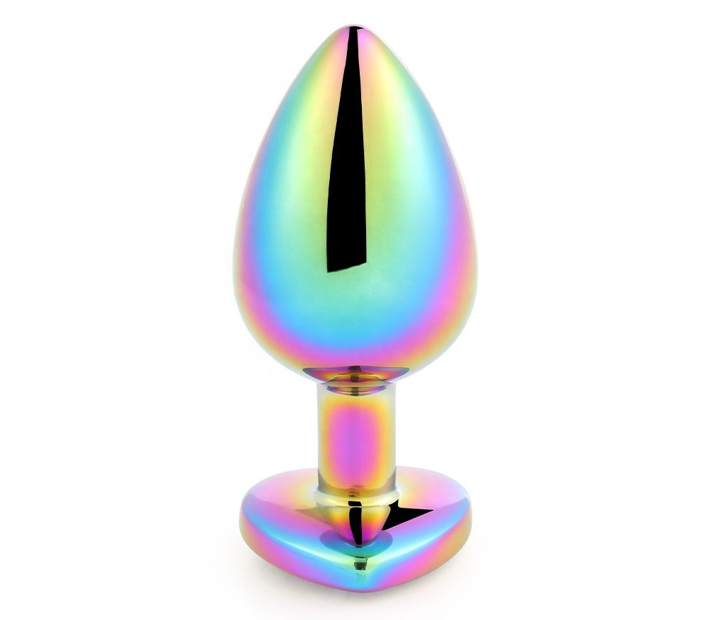 The Rainbow Heart Butt Plug features its radiant rainbow hue... MT - Heart Butt Plug M - Rainbow photo-3