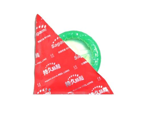 日本秘傳製作工藝,使用極高質素多重提煉乳膠製造,有效降低敏感度,讓你享受更持久的性愛。產品亦不含麻醉劑如利多卡因或苯坐卡... Sagami - 相模究極 持久點點 15片裝 照片-2