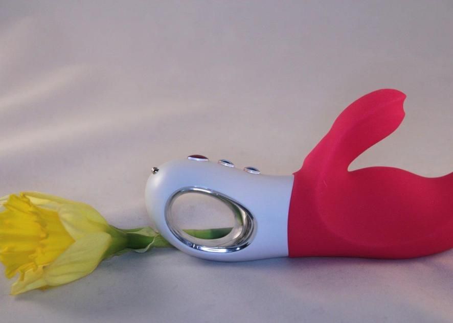 MiSS Bi – DER Vibrator combines phenomenal clitoris stimulat... Fun Factory - Miss Bi - Pink/White photo-11