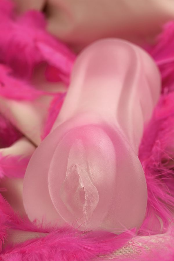 This delicate rose answers your expectations for tenderness ... Juicy Pussy - Crystal Rose Masturbator - Clear photo-6