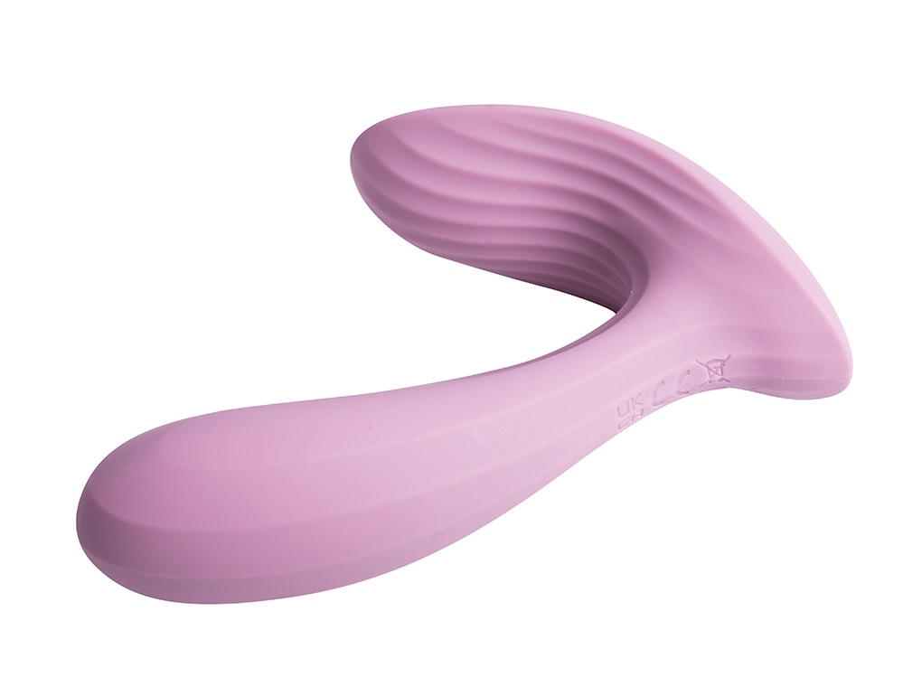 Everything rests at your fingertips. Connect with the SVAKOM... SVAKOM - Erica APP Wearable Vibrator - Romantic Rose photo-6