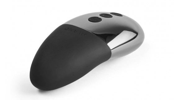 Take pleasure to new heights with Le Wand Point, a contoured... Le Wand - Point Vibrator - Black photo-3
