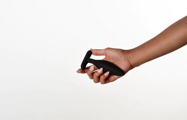 The Egon vibrating butt vibrator is designed for its multi-s... Je Joue - Onyx Vibro Butt Plug - Black photo-4