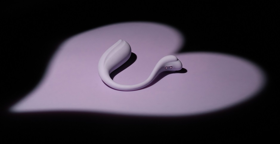 Ergonomic and sleek design with ridged head for extra G-spot... SVAKOM - Phoenix Neo 2 Interactive Egg Vibrator - Pastel Lilac photo-9