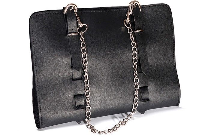 Flower Series Bondage BDSM Set for Women with Hand Bag
Incl... MT - Flower Bondage Set w Hand Bag - Black photo-8