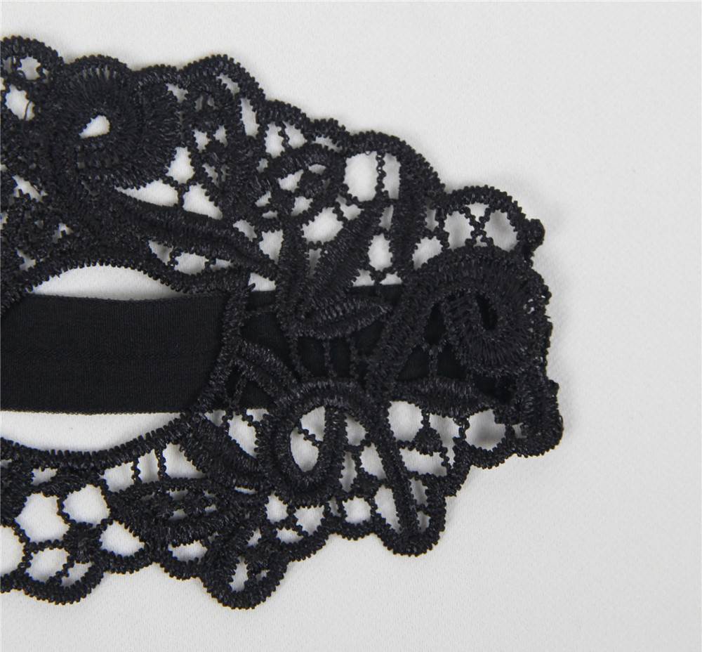 Enchanting Black Lace Eye Mask
Material &n... Ohyeah - Lace Eye Mask - Black photo-4