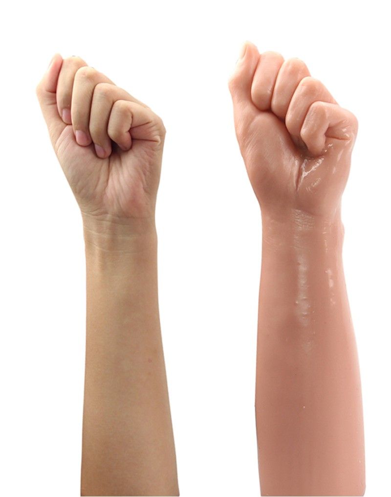 Dildo for advanced fisting and stretching pleasure
Lifelike ... Lovetoy - 12" King Size Realistic Bitch Fist photo-2