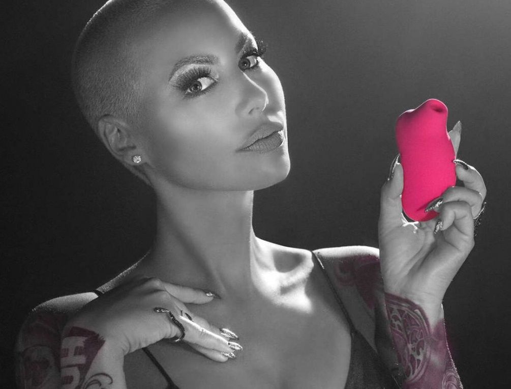 SONA Cruise stimulates the entire clitoris - even the parts ... Lelo - Sona Cruise Clitoris Massager - Black photo-11