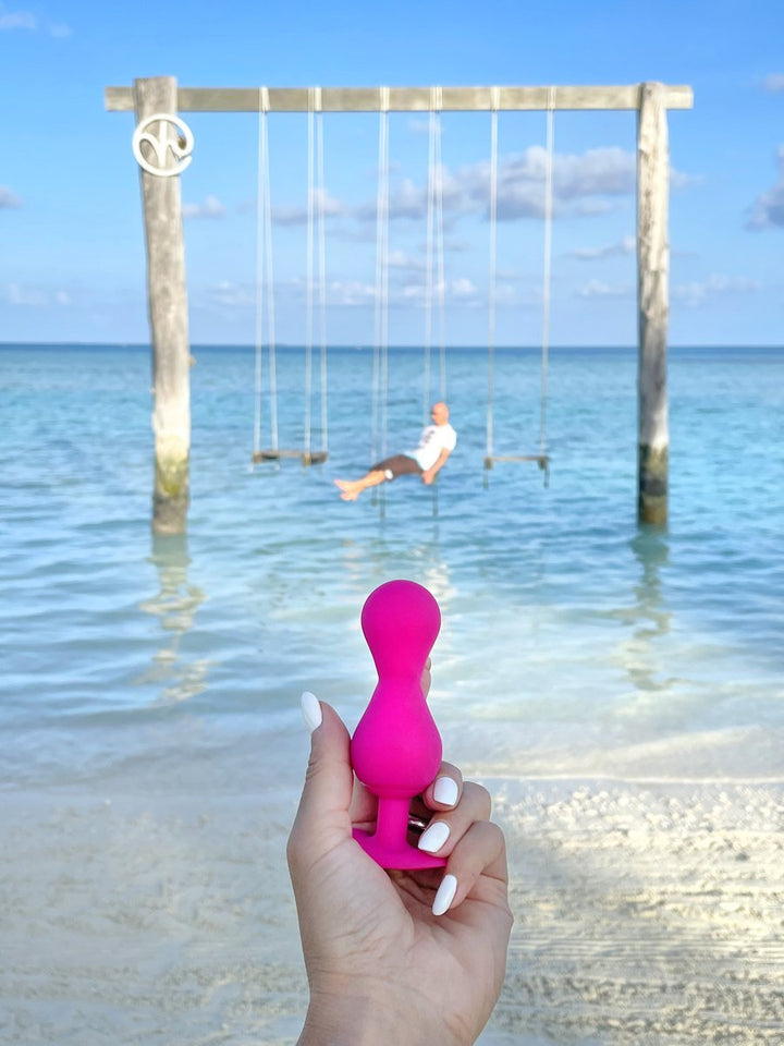Gvibe Gballs 3 is an advanced and improved personal muscle t... Gvibe - Gballs 3 App Controlled - Petal Rose photo-12