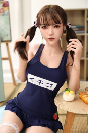 梅亞洲真實感性愛娃娃，C杯，超柔軟矽膠，150厘米（4'9英尺）。 照片