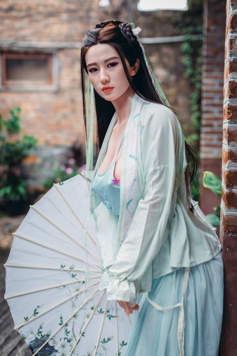 Yuyan Chinese Realistic Sex Doll, Big Breasts, Ultra Soft Silicone 163 cm (5’3 ft) photo