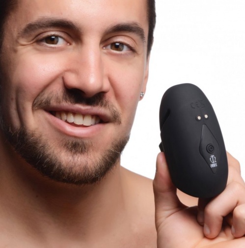 Trinity Vibes - 8X Vibro Penis Stimulator - Black photo