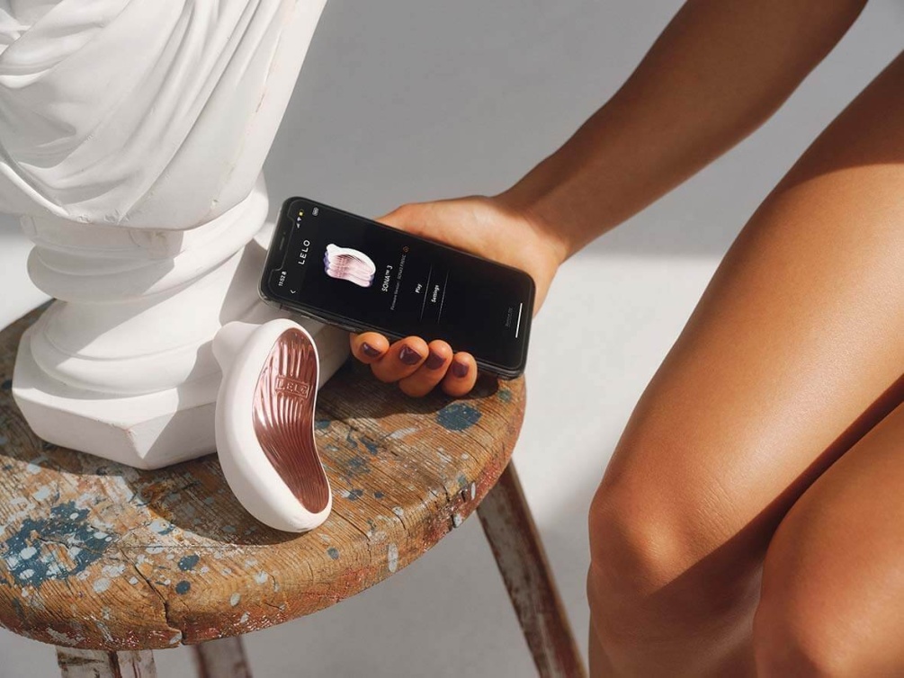 Lelo Sona 聲波脈動陰蒂按摩器第三代結合了創新的SenSonic™技術,為女性提供無與倫比的刺激體驗。具... Lelo - Sona 3 聲波脈動陰蒂按摩器 - 奶油白 照片-2