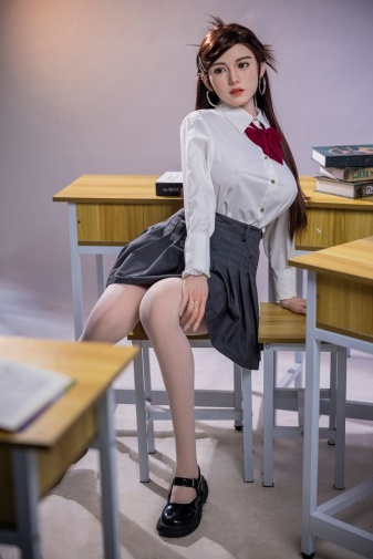 Nina Japanese Realistic Sex Doll, Curvy Body, Ultra Soft Silicone 171 cm (5’6 ft) photo
