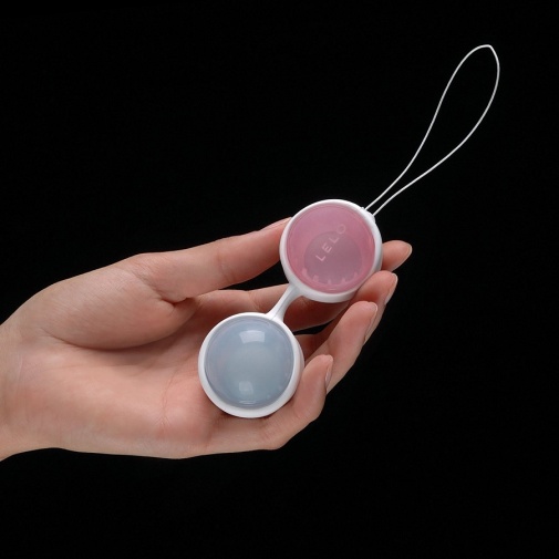 Lelo - Luna Mini Kegel Balls - Petal Pink/Powder Blue photo