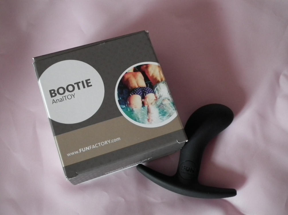 BOOTIE SMALL – for all lovers of anal pleasures here's a lit... Fun Factory - Anal Bootie S - Black photo-12