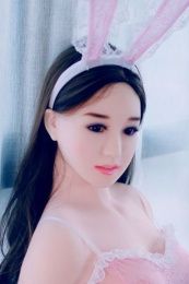  Quinta 亞洲仿真實體娃娃，豐腴身材，超軟TPE 160 cm（5’2 英尺） 照片