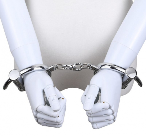 MT - Old Style Darby Handcuffs - Silver photo