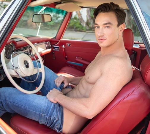 Fleshjack - Cade Maddox Alpha 男优后庭自慰器 照片
