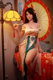 Kiyo 日本真實感實體娃娃，曲線身材，超軟硅膠材質，161cm (5’3 ft) 照片