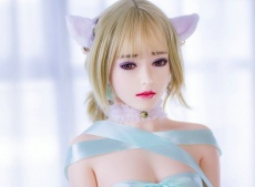 Carmela 嬌小微乳貓女郎 附口交超逼真柔軟TPE仿真性愛娃娃 148 cm 照片