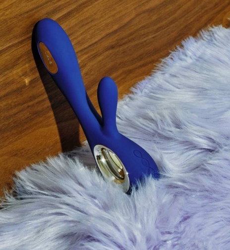 Lelo - Soraya Wave Rabbit Vibrator - Midnight Blue photo