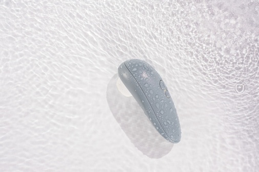 Womanizer - Starlet 3 入門級陰蒂吸啜器 - 灰色 照片