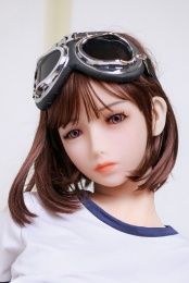 Tsukasa 亞洲苗條真實感實體娃娃，巨乳，柔軟TPE材質，158 cm  照片