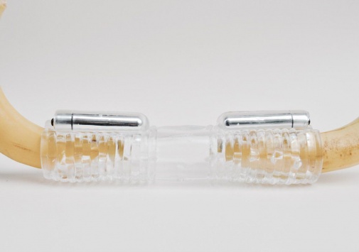 TOF - Head to Head Vibrating Sleeve photo