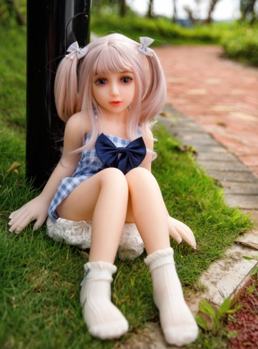 Kitty Mini Realistic Sex Doll, Small Breasts, Ultra Soft TPE 70 cm (2'3 ft) photo