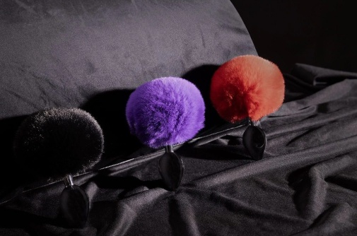 Ouch - Bunny Tail Plug - Red 照片