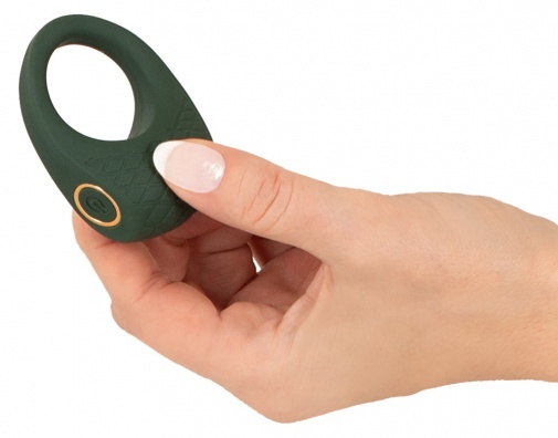 Emerald Love - Luxurious Cock Ring - Green photo