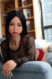 Iris 嬌小巨乳淫慾豪放淫娃  D罩杯果凍軟胸 超柔軟優質TPE仿真性愛娃娃 140cm 照片