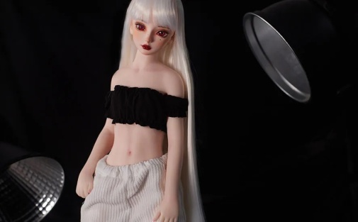 Saki Mini Fantasy Realistic Sex Doll, Skinny, Ultra Soft Silicone 55 cm (1'8 ft) photo