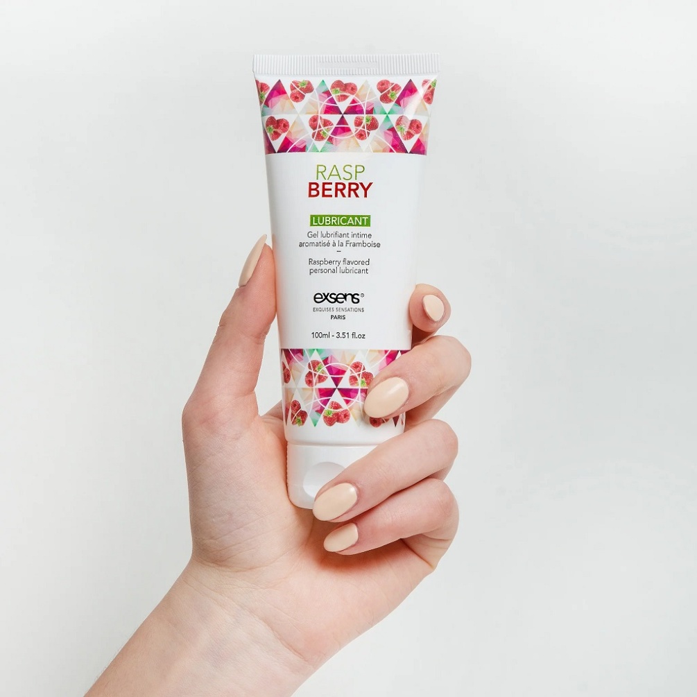 This water-based lubricant with the aroma of Raspberry provi... Exsens - Raspberry Flavored Lube - 100ml photo-4