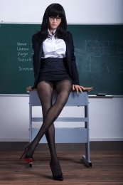 Sharon 豐滿身材性感淫蕩巨乳女教師 D罩杯超柔軟矽膠仿真性愛娃娃 167 cm 照片