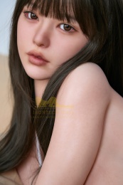 Cindy 韓系清新慵懶巨乳小淫娃 E罩杯柔軟矽膠仿真性愛娃娃 158 cm 照片
