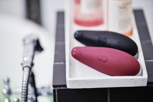 Womanizer - Classic 2 - Bordeaux photo
