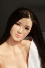 Sola 日系豐滿身材色慾巨乳女孩 靈活骨架超柔軟矽膠仿真性愛娃娃 160 cm 照片